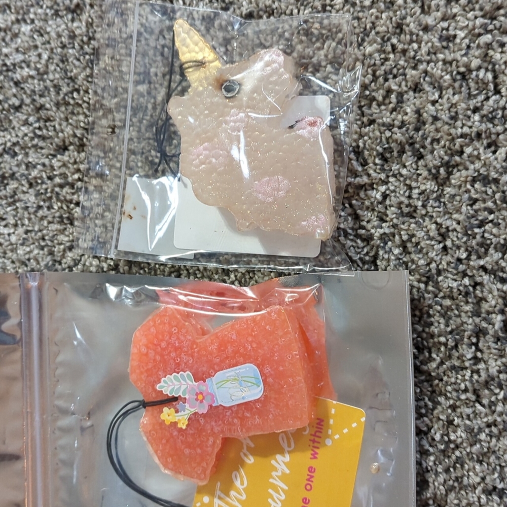 Unicorn and t-shirt angel love and Apple jacks air fresheners